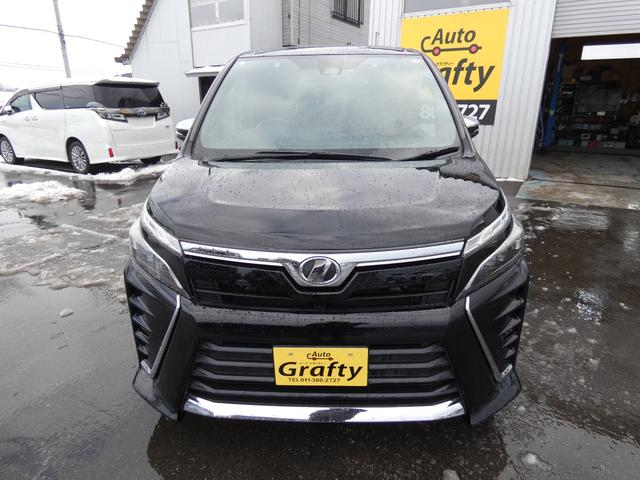 ヴォクシー ＺＳ　煌　４ＷＤ（2枚目）