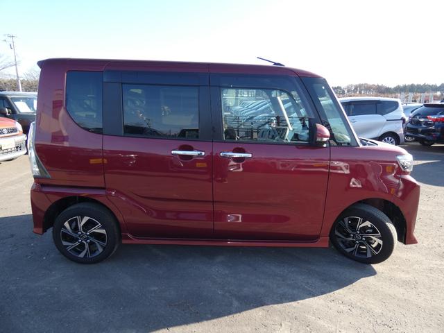 タント カスタムＸ　４ＷＤ（4枚目）