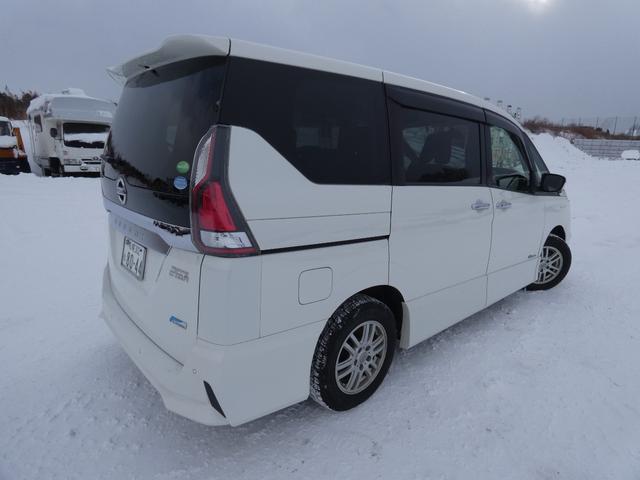 セレナ ハイウェイスター Vセレクション 4WD(7枚目)