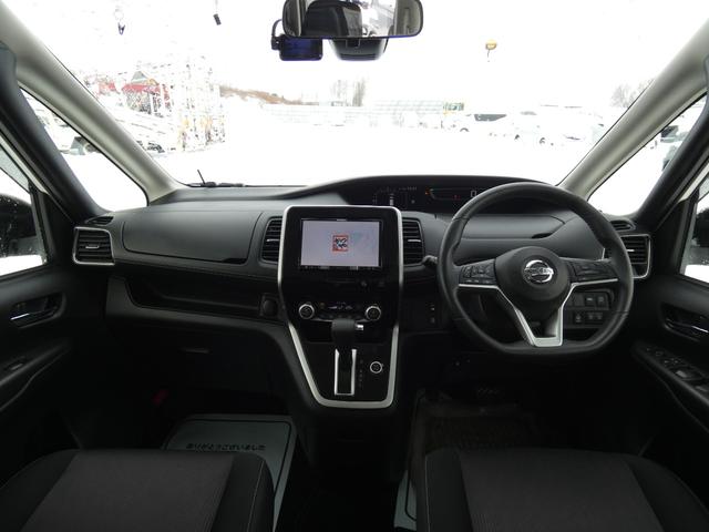 セレナ ハイウェイスター Vセレクション 4WD(15枚目)