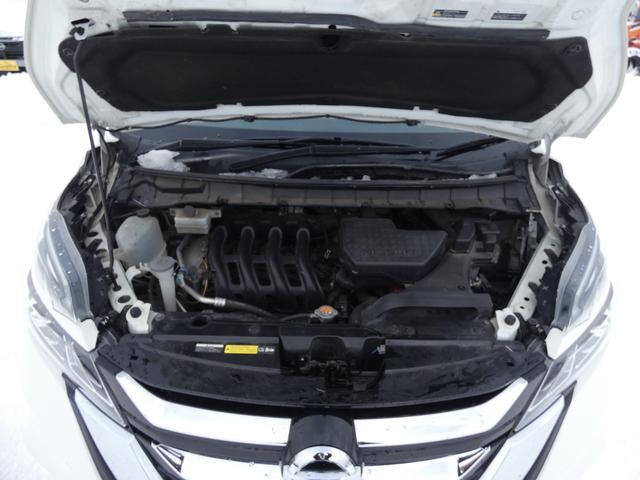 セレナ ハイウェイスター Vセレクション 4WD(32枚目)