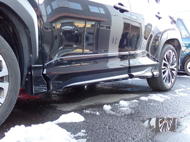 ヤリスクロス ハイブリッドＺ　４ＷＤ　寒冷地仕様　モデリスタエアロ　純正８インチナビ　フルセグ　全方位カメラ　電動リアゲート　ＬＥＤヘッドライト　オートハイビーム　クルーズコントコール　シートヒーター　ＡＣ１００Ｖ（9枚目）