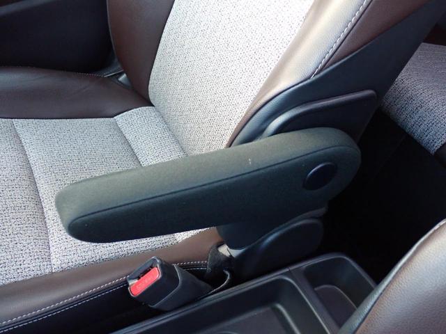 ヤリスクロス ハイブリッドＺ　４ＷＤ　寒冷地仕様　モデリスタエアロ　純正８インチナビ　フルセグ　全方位カメラ　電動リアゲート　ＬＥＤヘッドライト　オートハイビーム　クルーズコントコール　シートヒーター　ＡＣ１００Ｖ（14枚目）