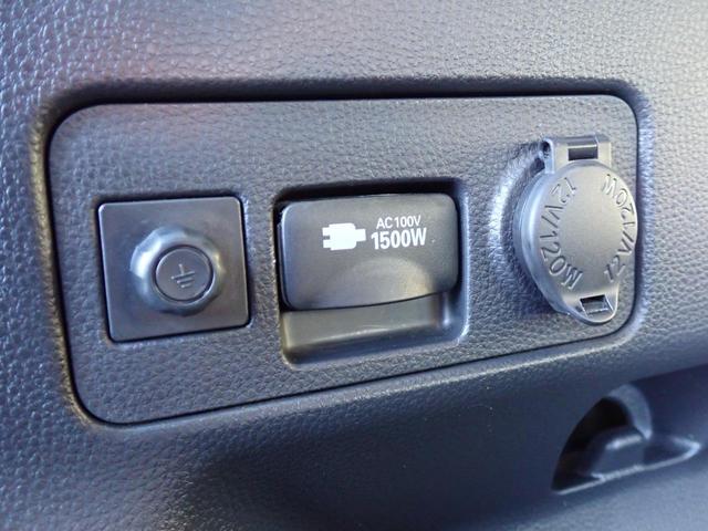 ヤリスクロス ハイブリッドＺ　４ＷＤ　寒冷地仕様　モデリスタエアロ　純正８インチナビ　フルセグ　全方位カメラ　電動リアゲート　ＬＥＤヘッドライト　オートハイビーム　クルーズコントコール　シートヒーター　ＡＣ１００Ｖ（30枚目）