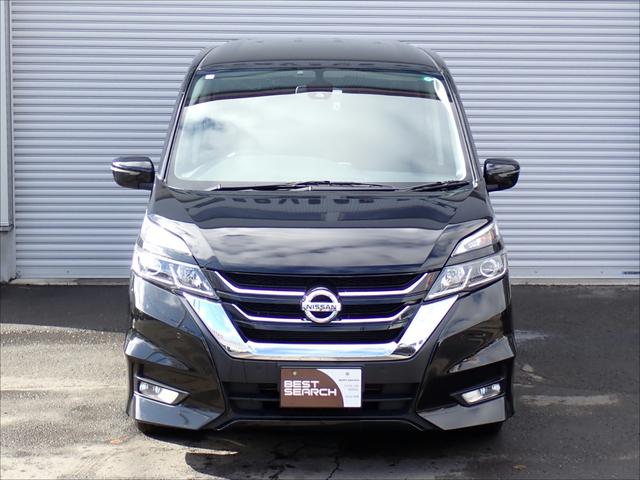 セレナ ハイウェイスター プロパイロットエディション 4WD 夏冬タイヤ付き 前後ドラレコ エンジンスターター 後席9インチモニター バックカメラ 両側パワースライドドア シートヒーター ETC Bluetooth接続 ブルーレイ・DVD・CD(2枚目)