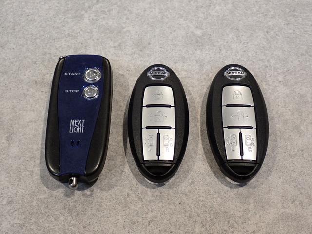 セレナ ハイウェイスター プロパイロットエディション 4WD 夏冬タイヤ付き 前後ドラレコ エンジンスターター 後席9インチモニター バックカメラ 両側パワースライドドア シートヒーター ETC Bluetooth接続 ブルーレイ・DVD・CD(7枚目)