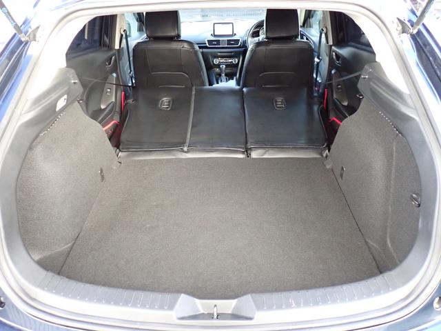 アクセラスポーツ １５Ｓ　４ＷＤ　夏冬タイヤ付き　ドライブレコーダー　エンジンスターター　レーザーレーダー　シートカバー　追加ツィーター　タワーバー　ボンネットダンパー　ＣＤ・ＤＶＤ　Ｂｌｕｅｔｏｏｔｈ接続　ＵＳＢ電源（38枚目）