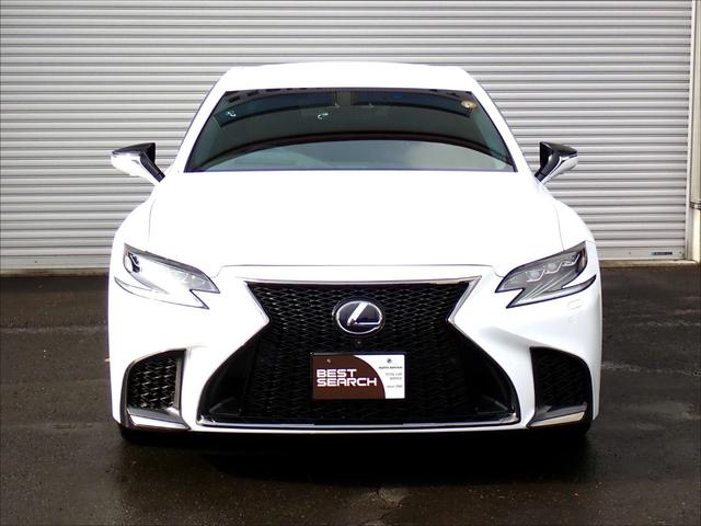ＬＳ ＬＳ５００ｈ　Ｆスポーツ　４ＷＤ　Ｆスポーツ専用グリル　レクサスセーフティシステム　運転席・助手席シートヒーター＆シートベンチレーション　パドルシフト　純正エンスタ　ステアリングヒーター　１９インチ社外ホイール付　ＢＳＭ（2枚目）