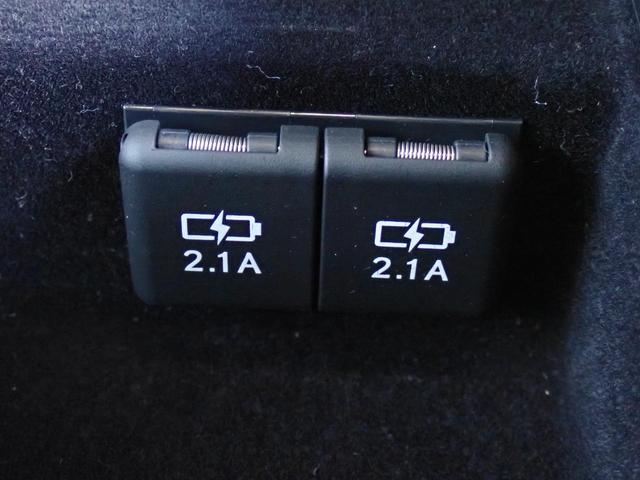 ＬＳ ＬＳ５００ｈ　Ｆスポーツ　４ＷＤ　Ｆスポーツ専用グリル　レクサスセーフティシステム　運転席・助手席シートヒーター＆シートベンチレーション　パドルシフト　純正エンスタ　ステアリングヒーター　１９インチ社外ホイール付　ＢＳＭ（46枚目）