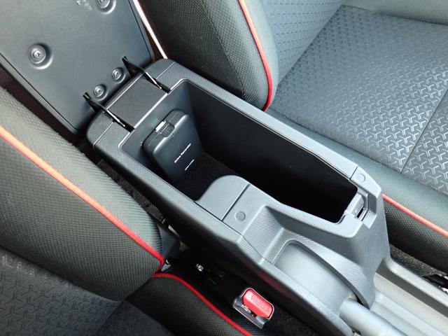 ロッキー Ｇ　４ＷＤ　夏冬タイヤ付　寒冷地仕様　前後ドライブレコーダー　バックカメラ　シートヒーター　フロントガラス熱線　ヒーテッドドアミラー　コーナーセンサー　スマートアシストＩＩＩ　オプションボディカラー（21枚目）