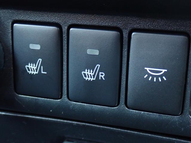 ルーミー カスタムＧ　４ＷＤ　寒冷地仕様　社外ナビ　アラウンドビューモニター　両側パワースライドドア　コーナーセンサー　クルーズコントロール　シートヒーター　サイド・リアモデリスタエアロ　モデリスタ１５インチアルミ　ＥＴＣ（19枚目）