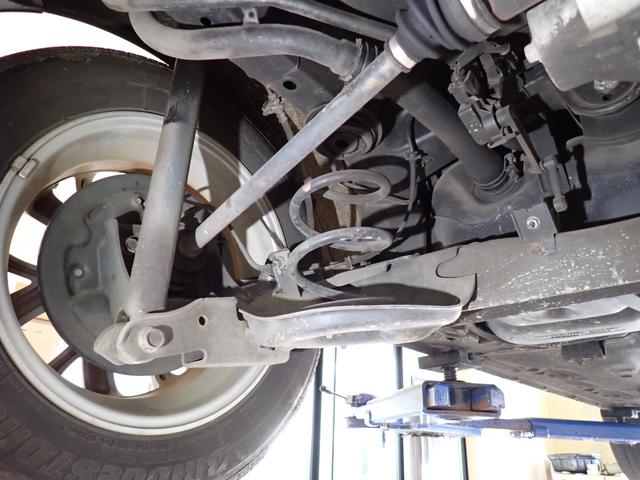 ノート ｅ－パワー　Ｘ　ＦＯＵＲ　Ｖセレクション　４ＷＤ　本州仕入　ドライブレコーダー　アラウンドビューモニター　デジタルミラー　ＬＥＤヘッドライト　ヒーテッドドアミラー　フルセグ対応ナビ　ＥＴＣ　Ｂｌｕｅｔｏｏｔｈ接続　クルーズコントロール（9枚目）