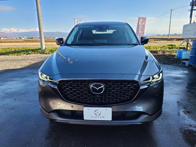 ＣＸ－５ ＸＤ　ブラックトーンエディション　ワンオーナー　４ＷＤ　ディーゼルターボ　純正エンジンスターター　夏冬タイヤ　前後ドラレコ　ＥＴＣ　パノラミックビュー　Ｆシートヒーター　レーダークルーズコントロール　純正ナビ　ＴＶ　Ｂｌｕｅｔｏｏｔｈ（2枚目）