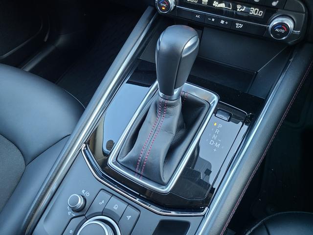 ＣＸ－５ ＸＤ　ブラックトーンエディション　ワンオーナー　４ＷＤ　ディーゼルターボ　純正エンジンスターター　夏冬タイヤ　前後ドラレコ　ＥＴＣ　パノラミックビュー　Ｆシートヒーター　レーダークルーズコントロール　純正ナビ　ＴＶ　Ｂｌｕｅｔｏｏｔｈ（13枚目）