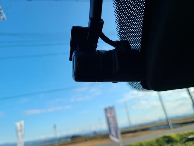 ＣＸ－５ ＸＤ　ブラックトーンエディション　ワンオーナー　４ＷＤ　ディーゼルターボ　純正エンジンスターター　夏冬タイヤ　前後ドラレコ　ＥＴＣ　パノラミックビュー　Ｆシートヒーター　レーダークルーズコントロール　純正ナビ　ＴＶ　Ｂｌｕｅｔｏｏｔｈ（16枚目）