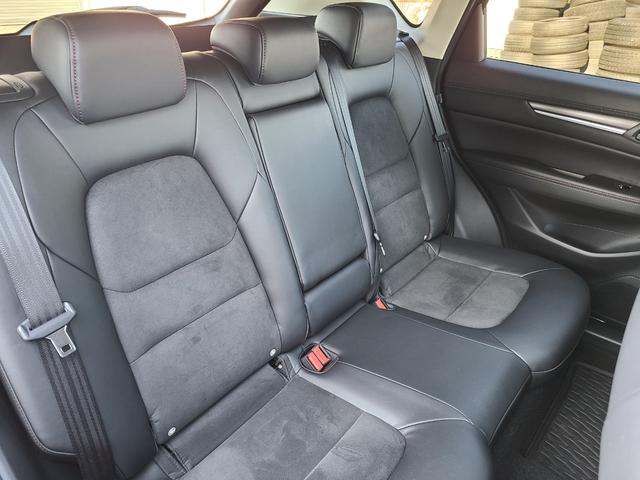 ＣＸ－５ ＸＤ　ブラックトーンエディション　ワンオーナー　４ＷＤ　ディーゼルターボ　純正エンジンスターター　夏冬タイヤ　前後ドラレコ　ＥＴＣ　パノラミックビュー　Ｆシートヒーター　レーダークルーズコントロール　純正ナビ　ＴＶ　Ｂｌｕｅｔｏｏｔｈ（18枚目）