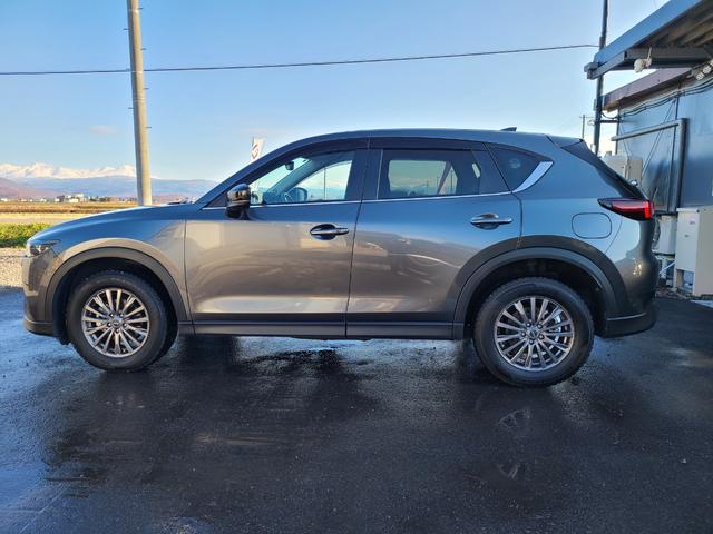 ＣＸ－５ ＸＤ　ブラックトーンエディション　ワンオーナー　４ＷＤ　ディーゼルターボ　純正エンジンスターター　夏冬タイヤ　前後ドラレコ　ＥＴＣ　パノラミックビュー　Ｆシートヒーター　レーダークルーズコントロール　純正ナビ　ＴＶ　Ｂｌｕｅｔｏｏｔｈ（35枚目）