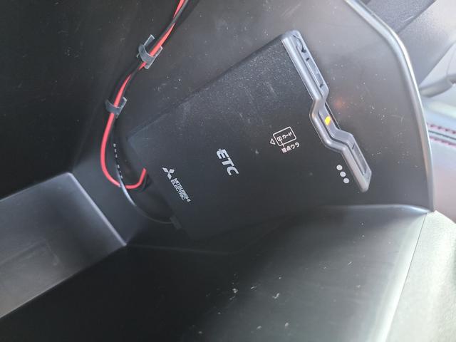 ＣＸ－５ ＸＤ　ブラックトーンエディション　ワンオーナー　４ＷＤ　ディーゼルターボ　純正エンジンスターター　夏冬タイヤ　前後ドラレコ　ＥＴＣ　パノラミックビュー　Ｆシートヒーター　レーダークルーズコントロール　純正ナビ　ＴＶ　Ｂｌｕｅｔｏｏｔｈ（68枚目）