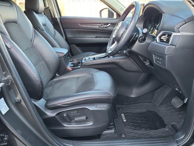 ＣＸ－５ ＸＤ　ブラックトーンエディション　ワンオーナー　４ＷＤ　ディーゼルターボ　純正エンジンスターター　夏冬タイヤ　前後ドラレコ　ＥＴＣ　パノラミックビュー　Ｆシートヒーター　レーダークルーズコントロール　純正ナビ　ＴＶ　Ｂｌｕｅｔｏｏｔｈ（70枚目）