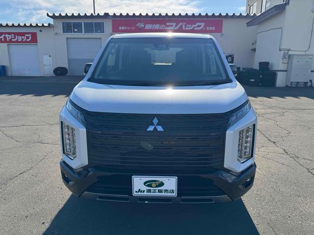 デリカＤ：５ シャモニーＸ電動サイドステップ装着車　４ＷＤ　バックカメラ　ナビ　ＴＶ　オートクルーズコントロール　レーンアシスト　衝突被害軽減システム　両側電動スライドドア　オートライト　ＬＥＤヘッドランプ　電動リアゲート　電動サイドステップ（2枚目）