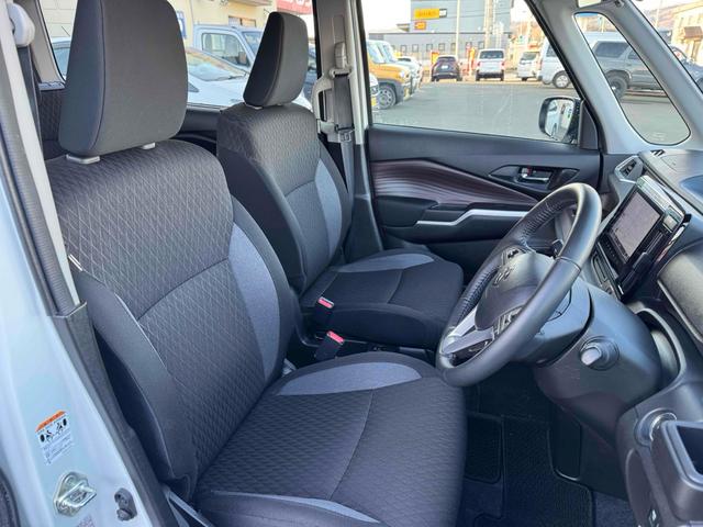 ソリオバンディット ハイブリッドMV 4WD 全周囲カメラ ナビ クリアランスソナー オートクルーズコントロール レーンアシスト 衝突被害軽減システム 両側電動スライドドア オートライト LEDヘッドランプ スマートキー(15枚目)