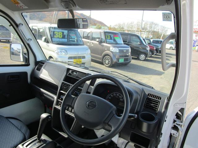 NT100クリッパートラック DX 4WD パワステ エアコン サイドバイザー ABS Wエアバック(12枚目)