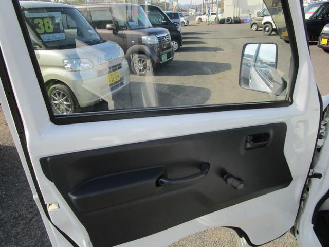 NT100クリッパートラック DX 4WD パワステ エアコン サイドバイザー ABS Wエアバック(14枚目)