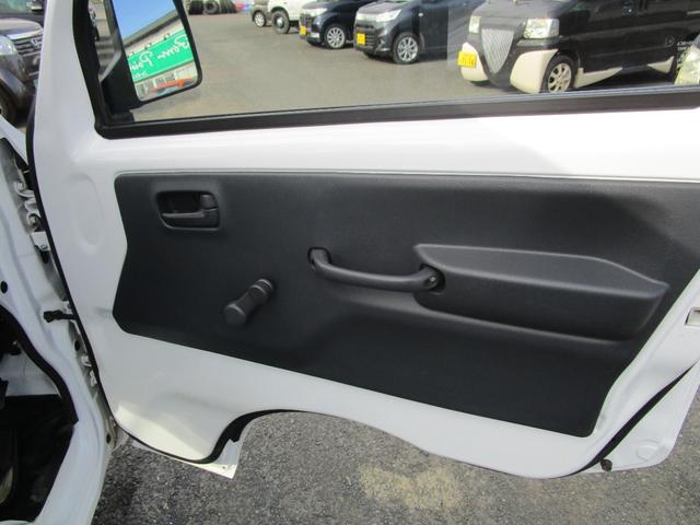 キャリイトラック KCエアコン・パワステ 切り替え4WD ABS Wエアバック サイドバイザー アオリガード(19枚目)