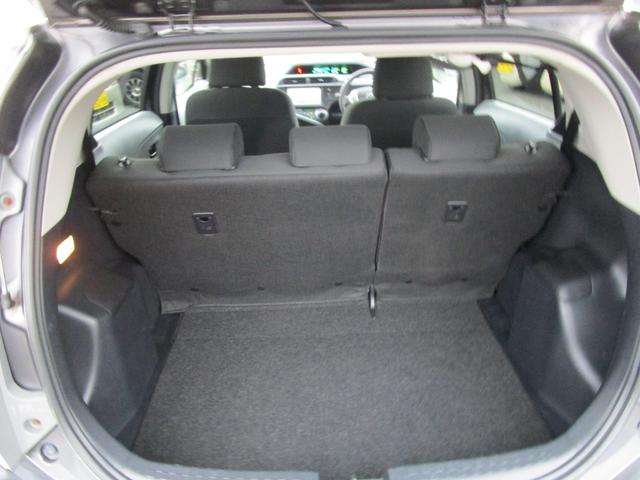 アクア S SDナビ&ワンセグTV DVD&CD Bluetooth スマートキー Eスターター アイドリングストップ プッシュスタート ETC オートライト トラクションコントロール(15枚目)