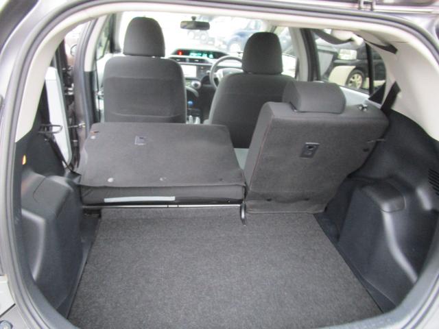 アクア S SDナビ&ワンセグTV DVD&CD Bluetooth スマートキー Eスターター アイドリングストップ プッシュスタート ETC オートライト トラクションコントロール(16枚目)