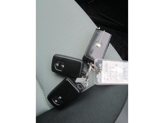 アクア S SDナビ&ワンセグTV DVD&CD Bluetooth スマートキー Eスターター アイドリングストップ プッシュスタート ETC オートライト トラクションコントロール(28枚目)