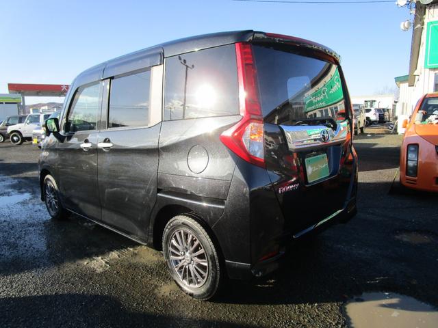 ルーミー カスタムG S 4WD 左右パワースライドドア スマートアシスト Eスターター プッシュスタート スマートキー LEDライト SDナビ DVD&CD Bluetooth バックカメラ アイドリングストップ ETC(10枚目)