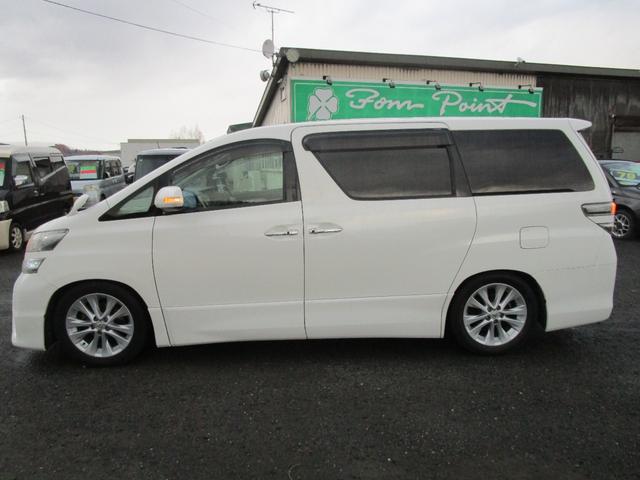 ヴェルファイア ２．４Ｚ　４ＷＤ　左右パワースライドドア　ＳＤナビ　フルセグＴＶ　ＤＶＤ＆ＣＤ　Ｂｌｕｅｔｏｏｔｈ　フィリップダウンモニター　Ｅスターター　スマートキー　ＥＴＣ　ローダウン　オートライト（6枚目）