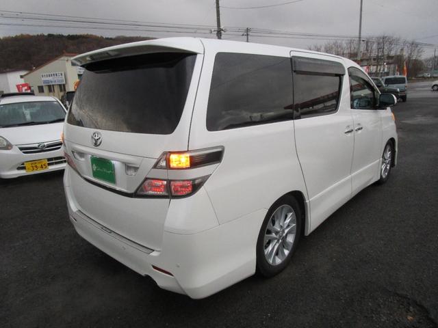 ヴェルファイア ２．４Ｚ　４ＷＤ　左右パワースライドドア　ＳＤナビ　フルセグＴＶ　ＤＶＤ＆ＣＤ　Ｂｌｕｅｔｏｏｔｈ　フィリップダウンモニター　Ｅスターター　スマートキー　ＥＴＣ　ローダウン　オートライト（8枚目）