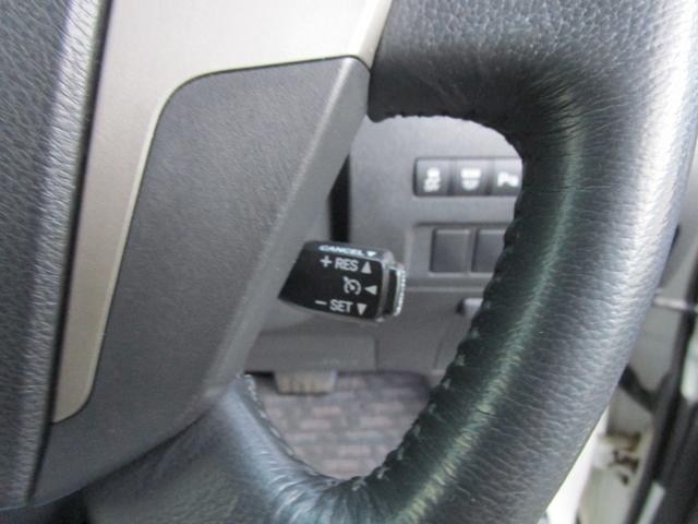 ヴェルファイア ２．４Ｚ　４ＷＤ　左右パワースライドドア　ＳＤナビ　フルセグＴＶ　ＤＶＤ＆ＣＤ　Ｂｌｕｅｔｏｏｔｈ　フィリップダウンモニター　Ｅスターター　スマートキー　ＥＴＣ　ローダウン　オートライト（26枚目）