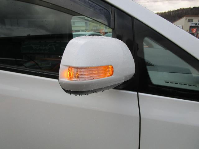 ヴェルファイア ２．４Ｚ　４ＷＤ　左右パワースライドドア　ＳＤナビ　フルセグＴＶ　ＤＶＤ＆ＣＤ　Ｂｌｕｅｔｏｏｔｈ　フィリップダウンモニター　Ｅスターター　スマートキー　ＥＴＣ　ローダウン　オートライト（34枚目）