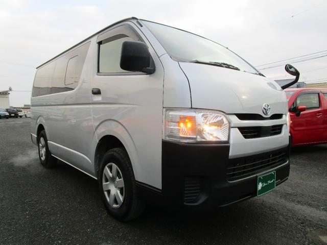 ハイエースバン ロングＤＸ　２．８Ｌディーゼルターボ　９人乗り　プリクラッシュセーフティ　ＳＤナビ＆フルセグＴＶ　ＤＶＤ＆ＣＤ　Ｂｌｕｅｔｏｏｔｈ　バックカメラ　オートライト　リヤヒーター　オートライト　キーレス（3枚目）