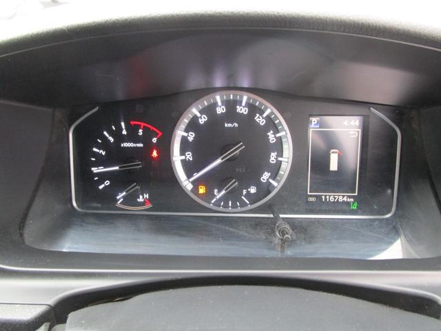 ハイエースバン ロングＤＸ　２．８Ｌディーゼルターボ　９人乗り　プリクラッシュセーフティ　ＳＤナビ＆フルセグＴＶ　ＤＶＤ＆ＣＤ　Ｂｌｕｅｔｏｏｔｈ　バックカメラ　オートライト　リヤヒーター　オートライト　キーレス（18枚目）