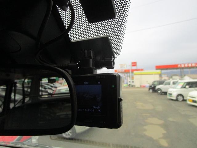 ハイエースバン ロングＤＸ　２．８Ｌディーゼルターボ　９人乗り　プリクラッシュセーフティ　ＳＤナビ＆フルセグＴＶ　ＤＶＤ＆ＣＤ　Ｂｌｕｅｔｏｏｔｈ　バックカメラ　オートライト　リヤヒーター　オートライト　キーレス（30枚目）