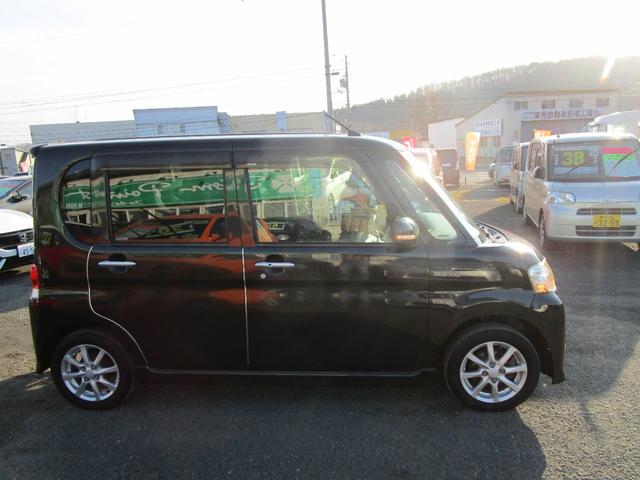 タント Gスペシャル 4WD 左パワースライドドア エコアイドル スマートキー キーフリー SDナビ フルセグTV DVD&CD SDHC Bluetooth Eスターター(4枚目)