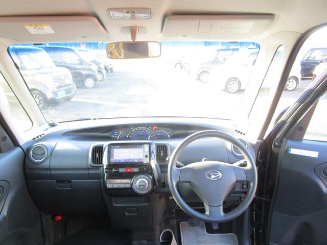 タント Gスペシャル 4WD 左パワースライドドア エコアイドル スマートキー キーフリー SDナビ フルセグTV DVD&CD SDHC Bluetooth Eスターター(11枚目)