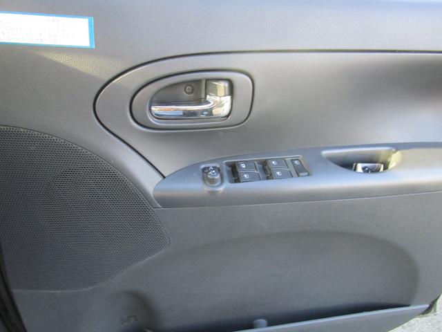 タント Gスペシャル 4WD 左パワースライドドア エコアイドル スマートキー キーフリー SDナビ フルセグTV DVD&CD SDHC Bluetooth Eスターター(26枚目)