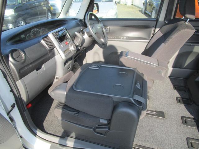 タント カスタムＸ　４ＷＤ　Ｅスターター　スマートキー　キーフリー　ＣＤチューナー　ＵＳＢ＆ＡＵＸ　ＨＩＤライト　左センターピラーレス　オート格納機能付きミラー　ベンチシート（14枚目）