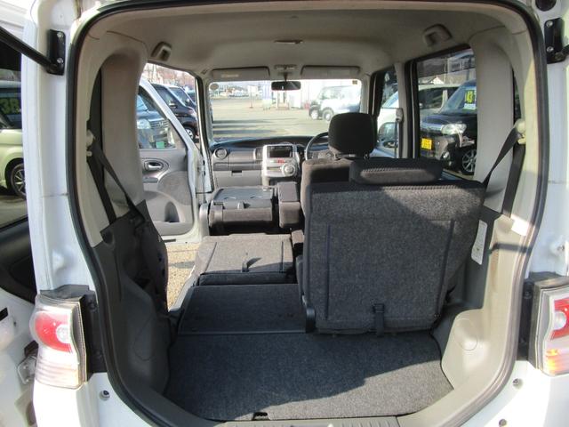 タント カスタムＸ　４ＷＤ　Ｅスターター　スマートキー　キーフリー　ＣＤチューナー　ＵＳＢ＆ＡＵＸ　ＨＩＤライト　左センターピラーレス　オート格納機能付きミラー　ベンチシート（18枚目）