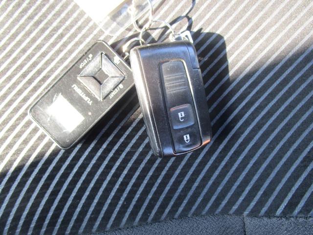 タント カスタムＸ　４ＷＤ　Ｅスターター　スマートキー　キーフリー　ＣＤチューナー　ＵＳＢ＆ＡＵＸ　ＨＩＤライト　左センターピラーレス　オート格納機能付きミラー　ベンチシート（24枚目）