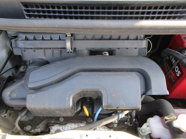 タント カスタムＸ　４ＷＤ　Ｅスターター　スマートキー　キーフリー　ＣＤチューナー　ＵＳＢ＆ＡＵＸ　ＨＩＤライト　左センターピラーレス　オート格納機能付きミラー　ベンチシート（27枚目）