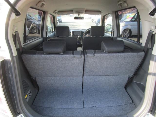 ワゴンＲスティングレー リミテッドＩＩ　４ＷＤ　ＳＤナビ＆フルセグＴＶ　バックカメラ　Ｂｌｕｅｔｏｏｔｈ　プッシュスタート　スマートキー　Ｅスターター　シートヒーター　ミラーヒーター　ＨＩＤライト　オートライト（16枚目）