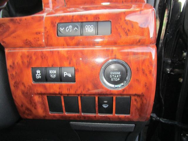 ヴェルファイア 2.4Z プラチナムセレクション 4WD 左右パワースライドドア フィリップダウンモニター HDDナビ&フルTV バックカメラ DVD&CD パワーバックドア HIDライト スマートキー Eスターター ETC オートライト(31枚目)