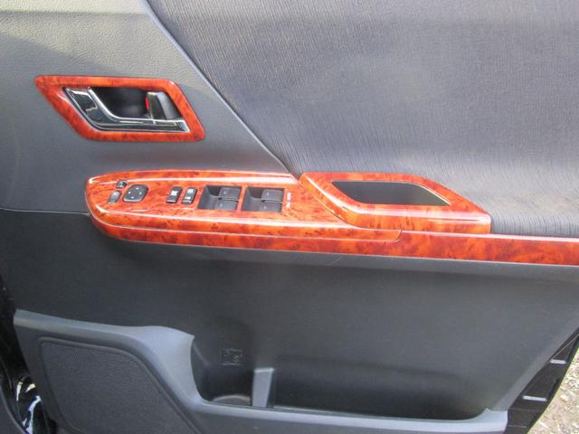 ヴェルファイア 2.4Z プラチナムセレクション 4WD 左右パワースライドドア フィリップダウンモニター HDDナビ&フルTV バックカメラ DVD&CD パワーバックドア HIDライト スマートキー Eスターター ETC オートライト(34枚目)