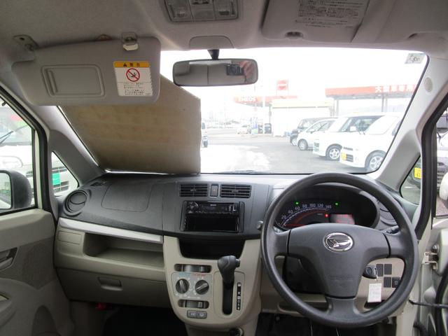 ムーヴ L 4WD アイドリングストップ CDチューナー USB AUX キーレス ABS オート格納機能付きミラー サイドバイザー プライバシーガラス(12枚目)